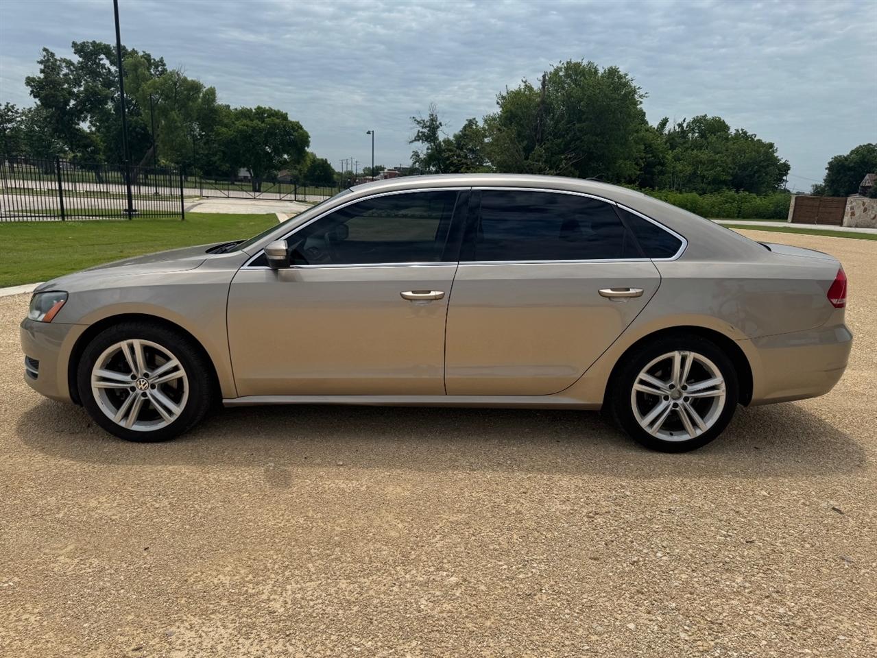 Volkswagen Passat TDI SE 6M 2015