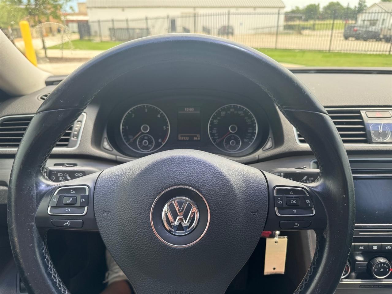 Volkswagen Passat TDI SE 6M 2015