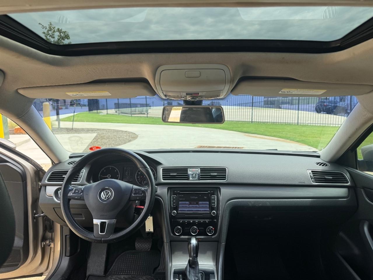 Volkswagen Passat TDI SE 6M 2015