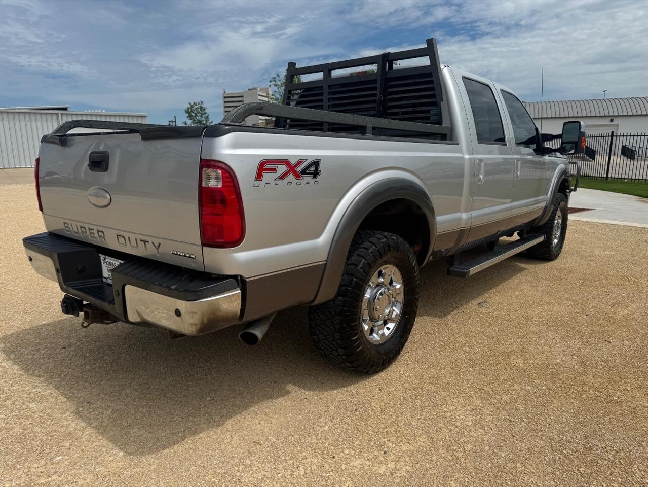 Ford F-250 SD Lariat Crew Cab 4WD 2012