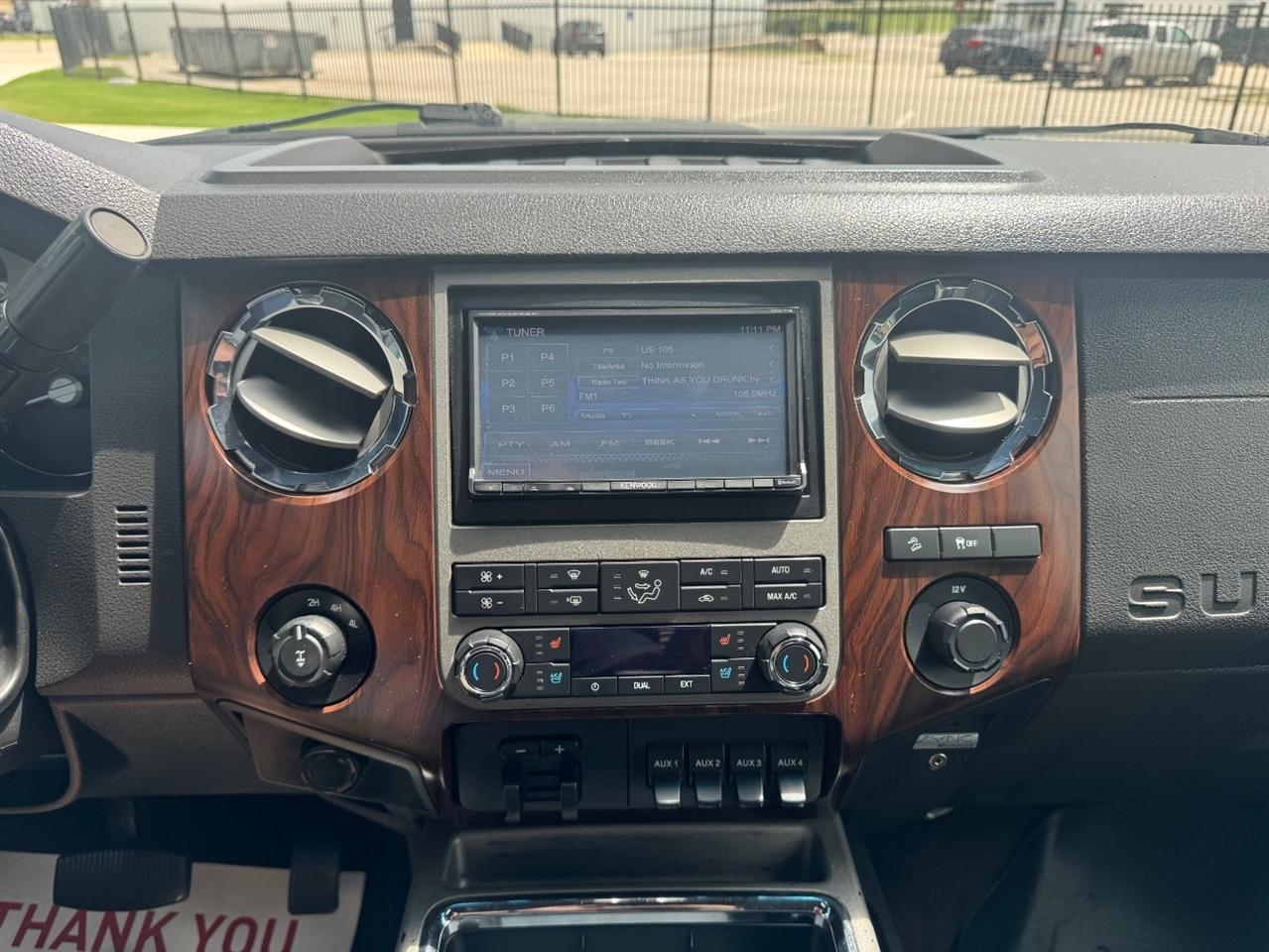 Ford F-250 SD Lariat Crew Cab 4WD 2012