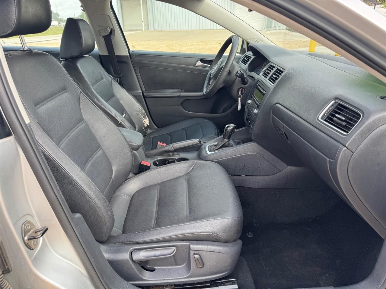 Volkswagen Jetta SE 2014