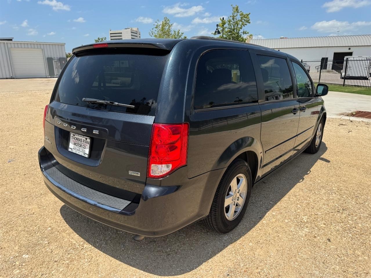 Dodge Grand Caravan SXT 2013
