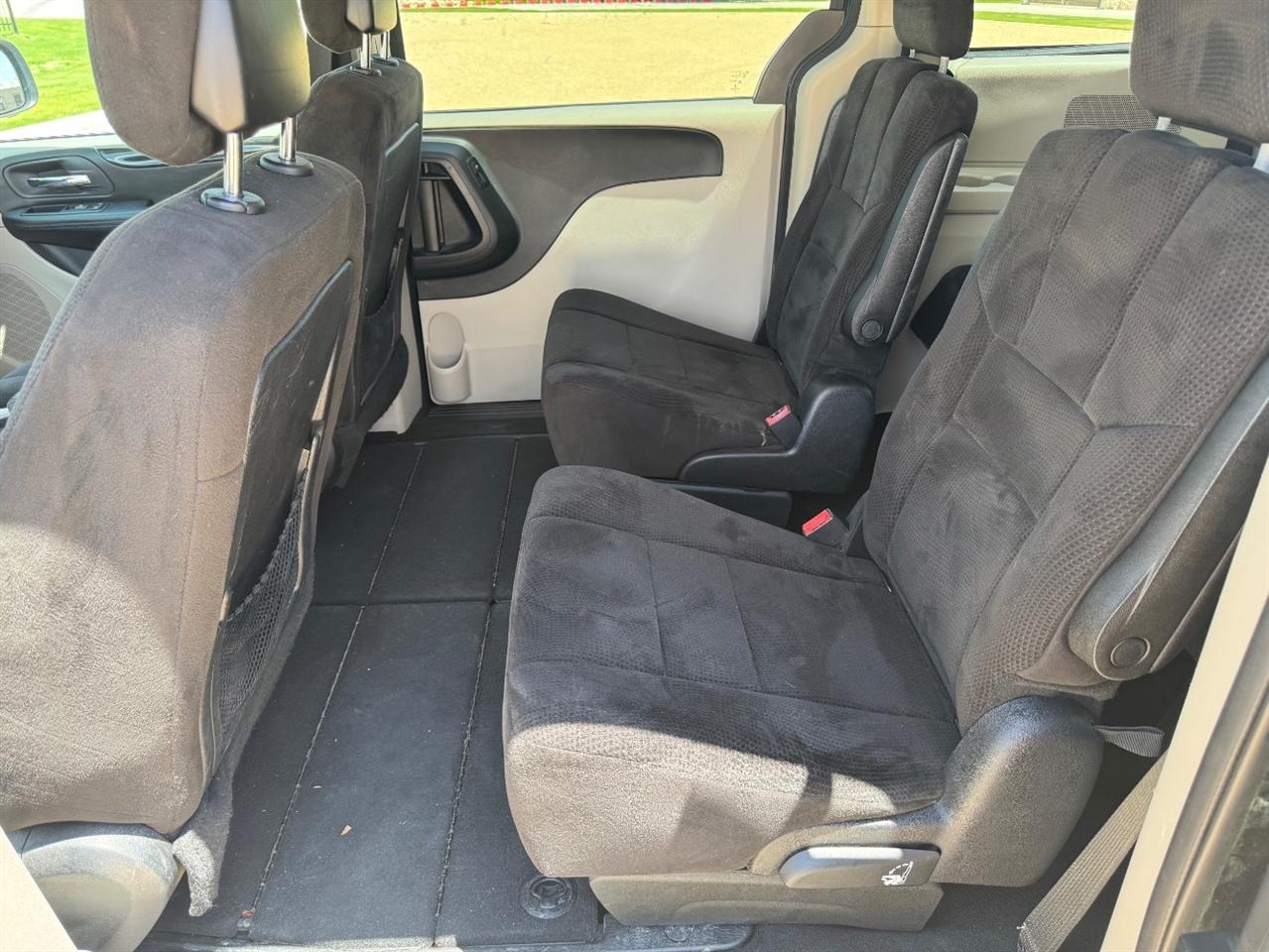 Dodge Grand Caravan SXT 2013