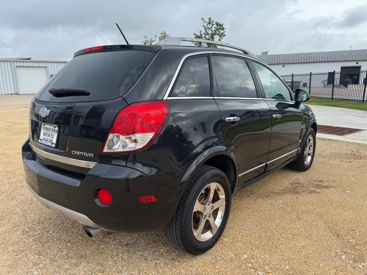 Chevrolet Captiva Sport 1LT FWD 2012
