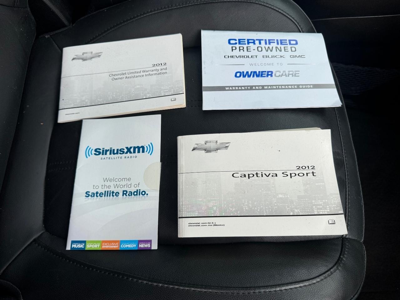 Chevrolet Captiva Sport 1LT FWD 2012
