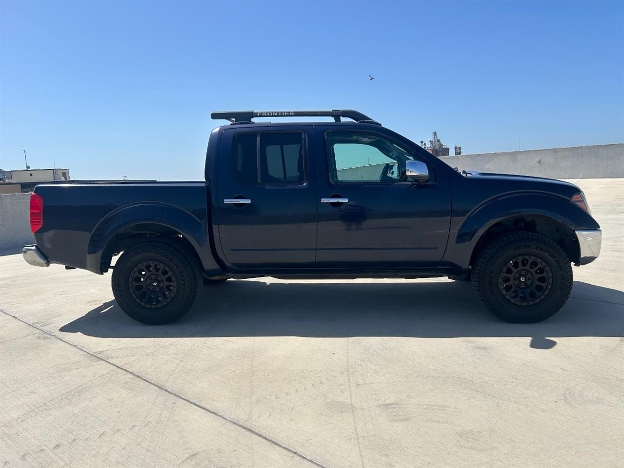 Nissan Frontier Nismo Crew Cab 4WD 2007