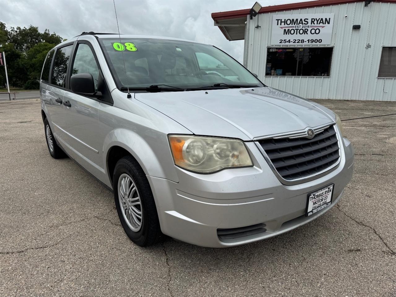 2008 Chrysler Town & Country LX