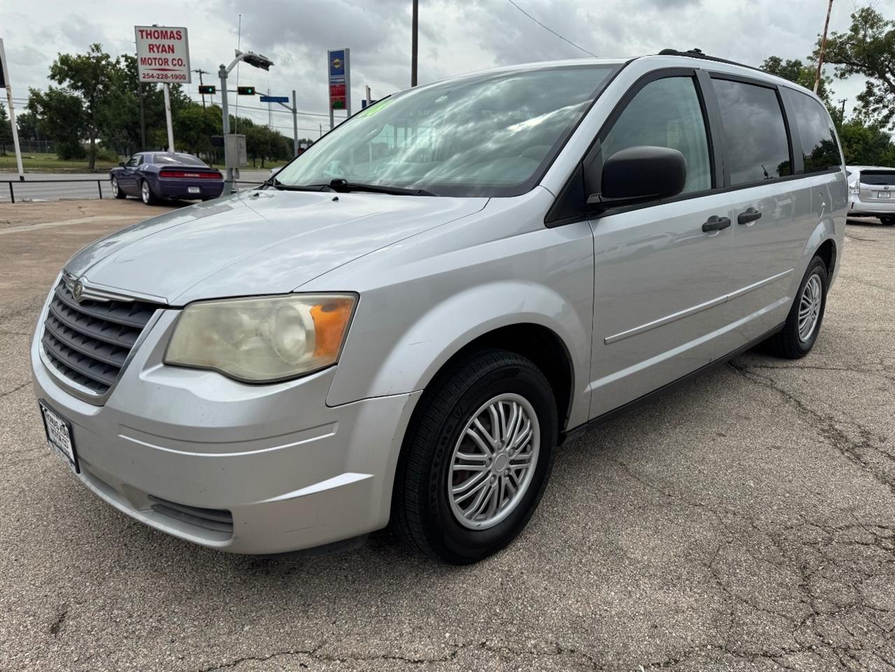 Chrysler Town & Country LX 2008