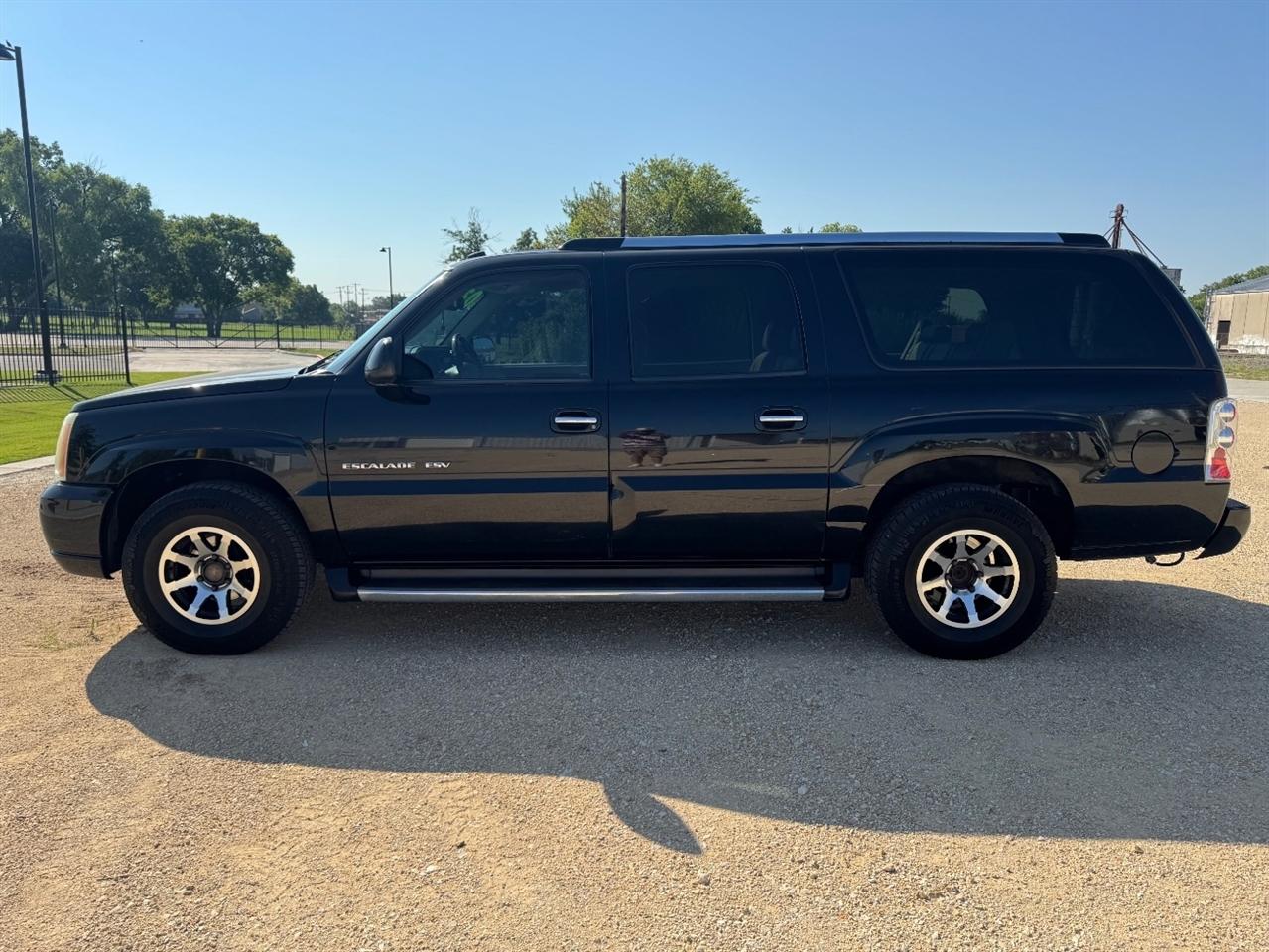 Cadillac Escalade ESV 2003