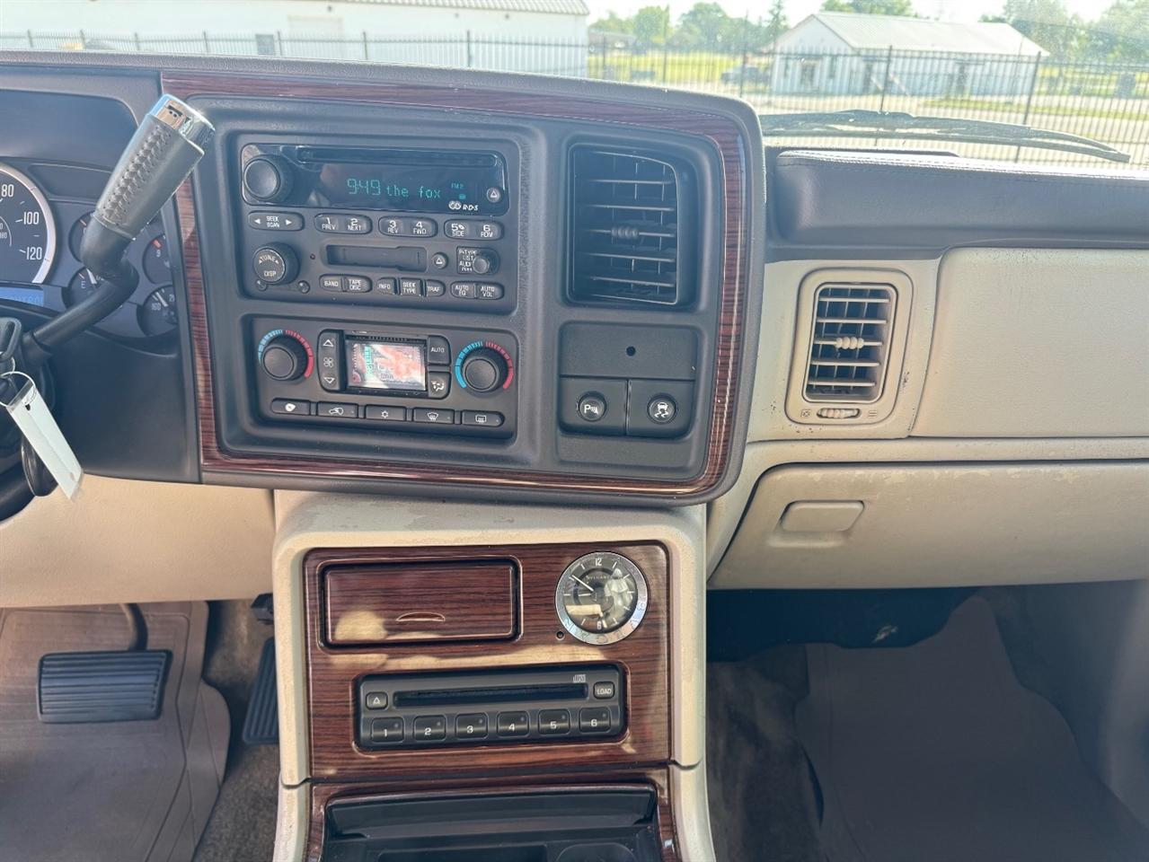 Cadillac Escalade ESV 2003