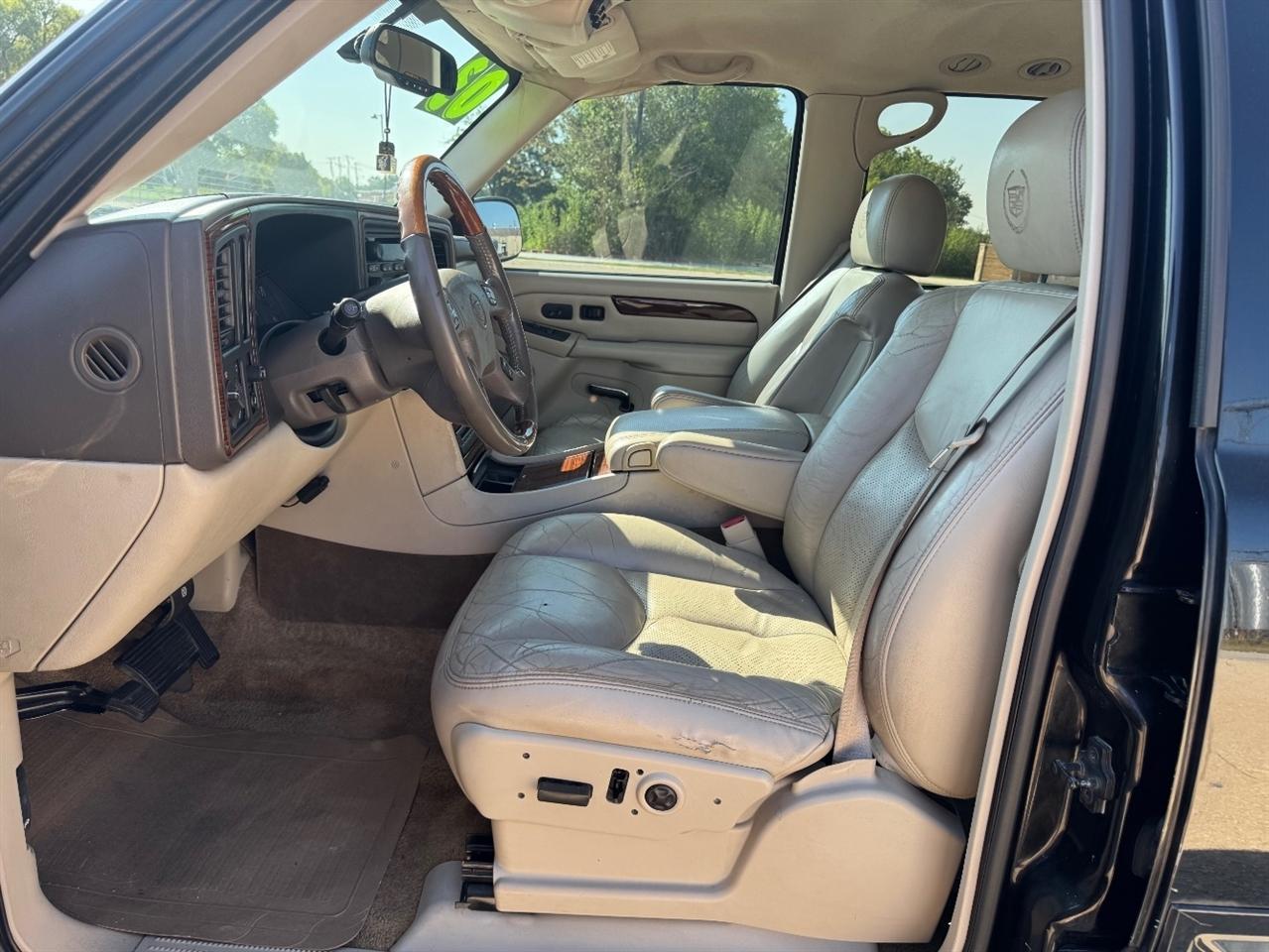Cadillac Escalade ESV 2003