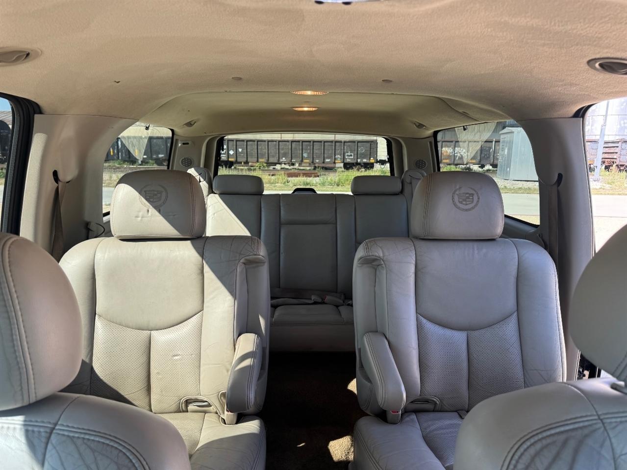 Cadillac Escalade ESV 2003