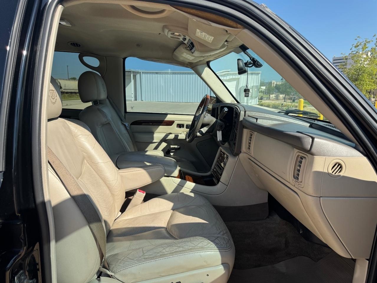Cadillac Escalade ESV 2003
