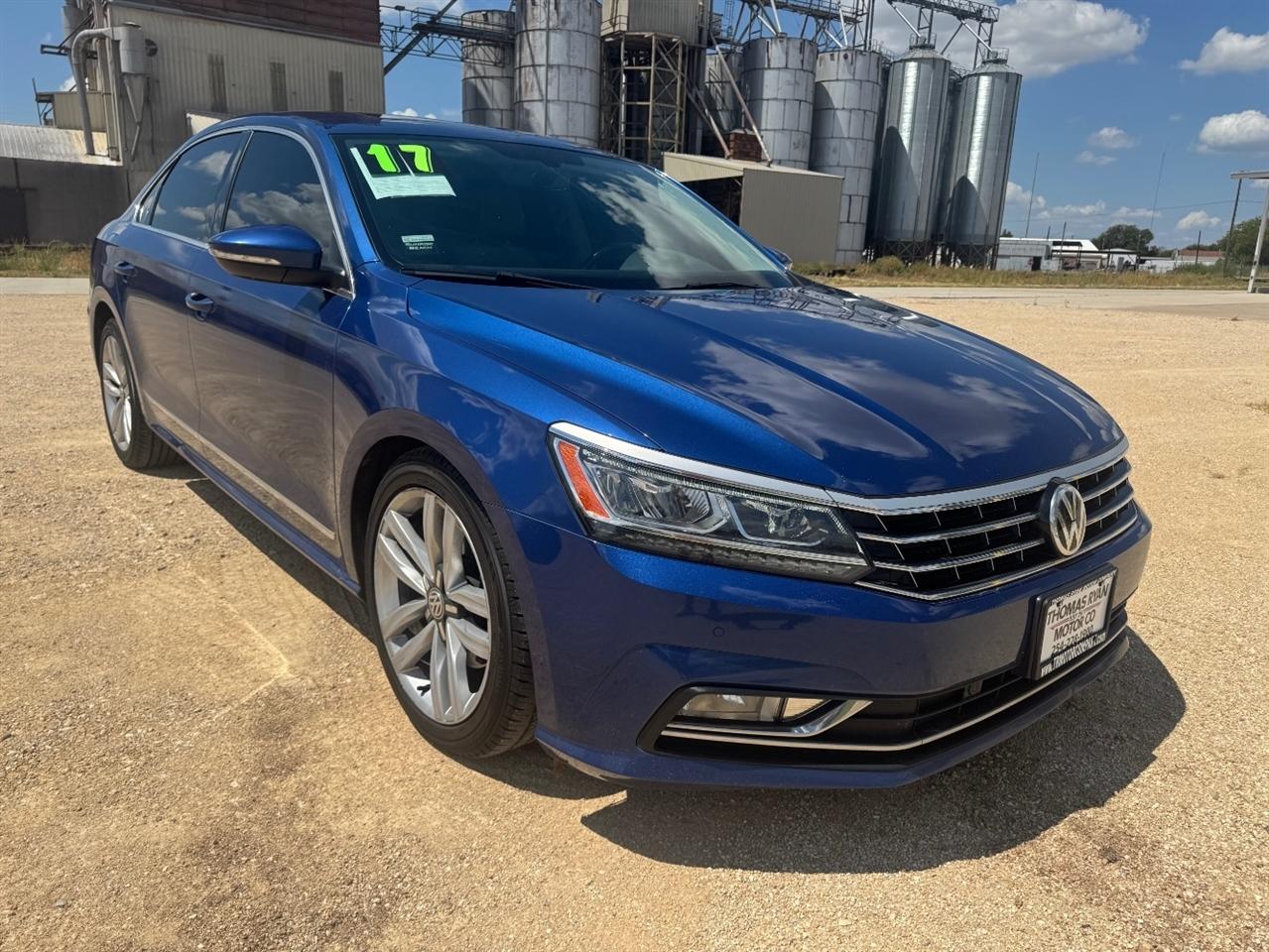 2017 Volkswagen Passat SE w/Technology