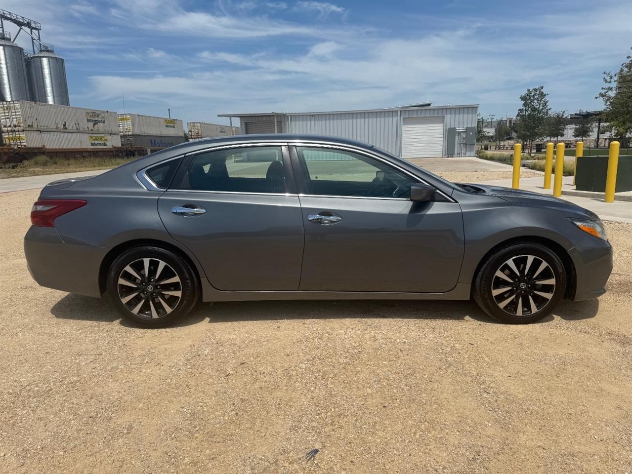Nissan Altima 2.5 SV 2018