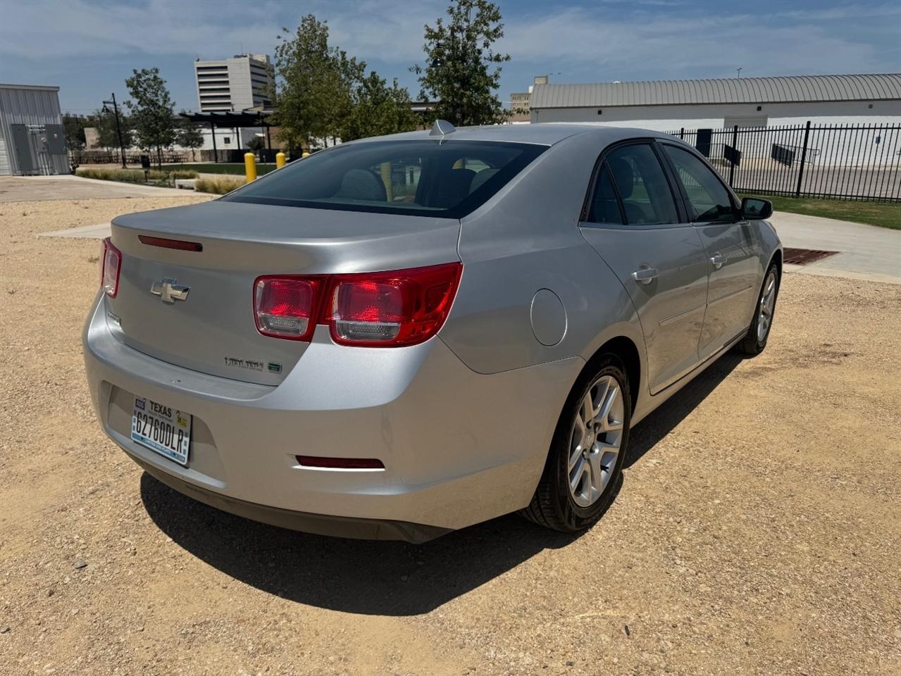 Chevrolet Malibu  2013