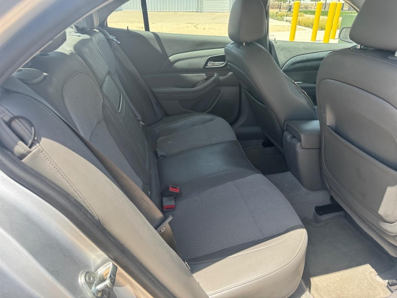 Chevrolet Malibu  2013