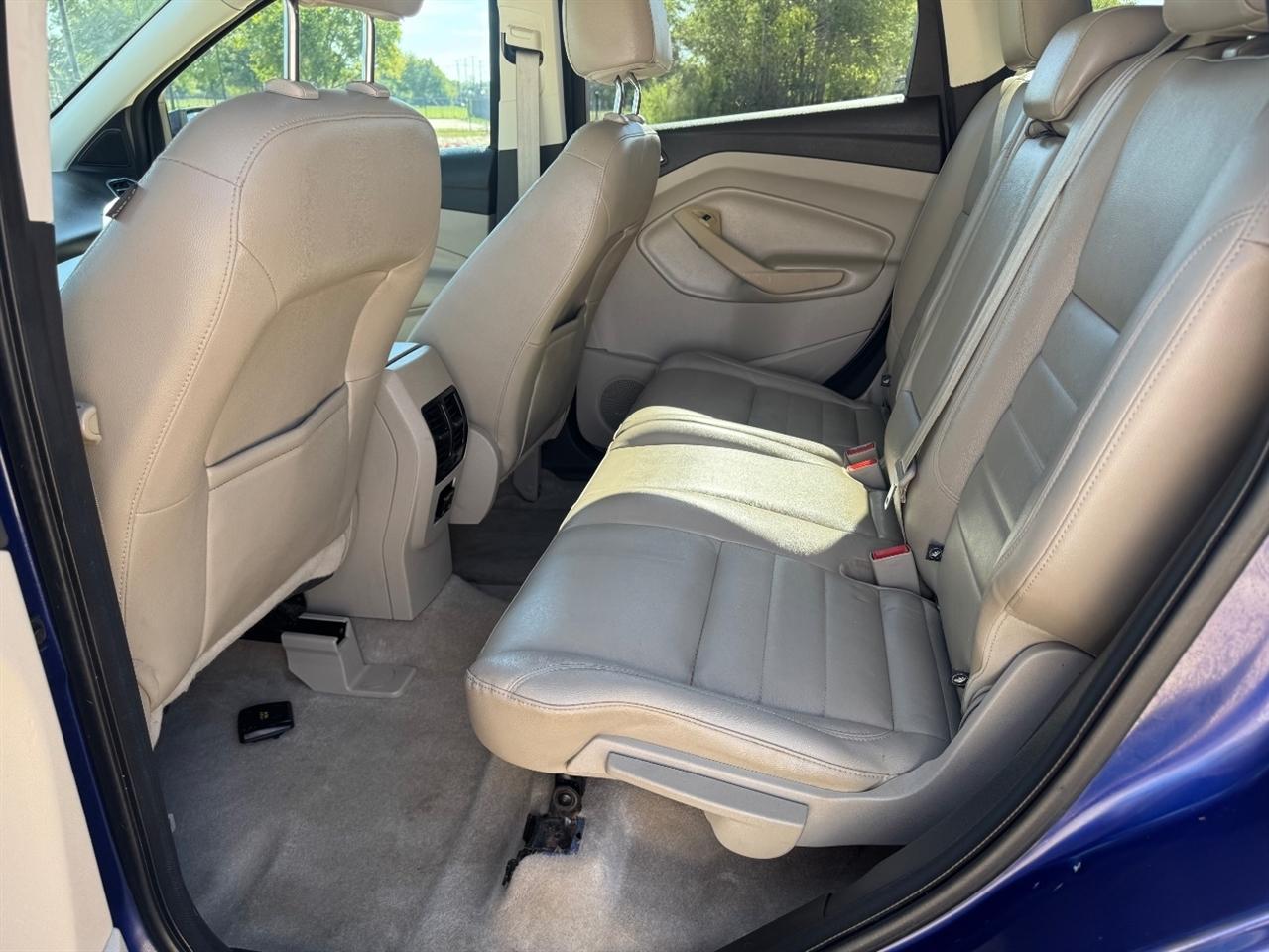 Ford Escape SEL FWD 2013