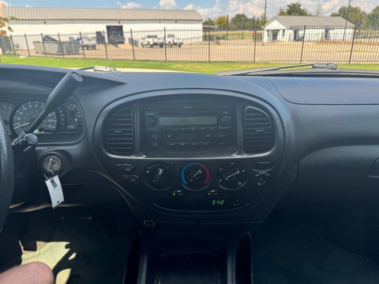 Toyota Tundra SR5 Access Cab 2WD 2003