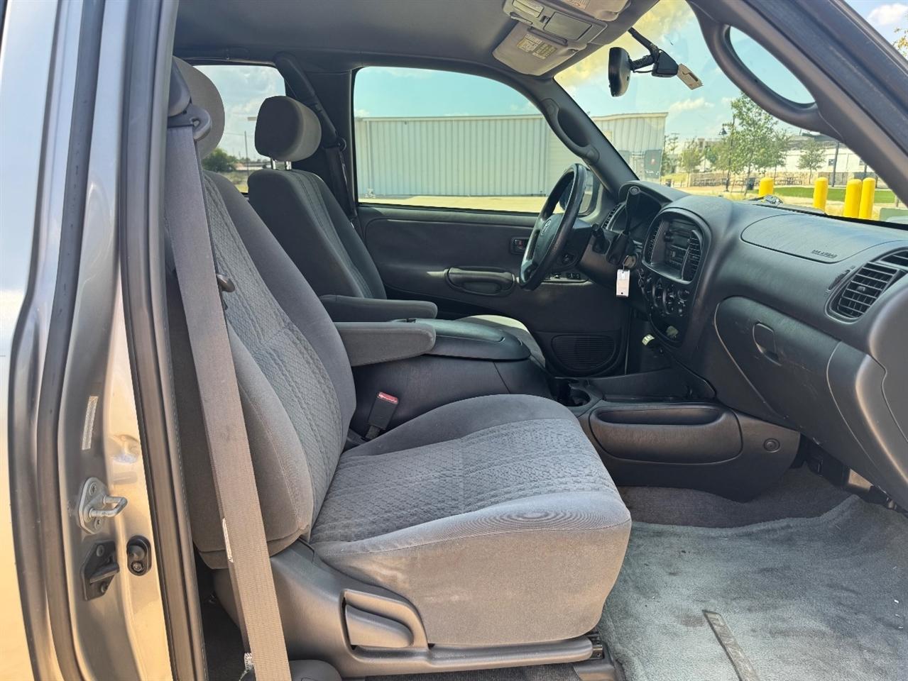 Toyota Tundra SR5 Access Cab 2WD 2003