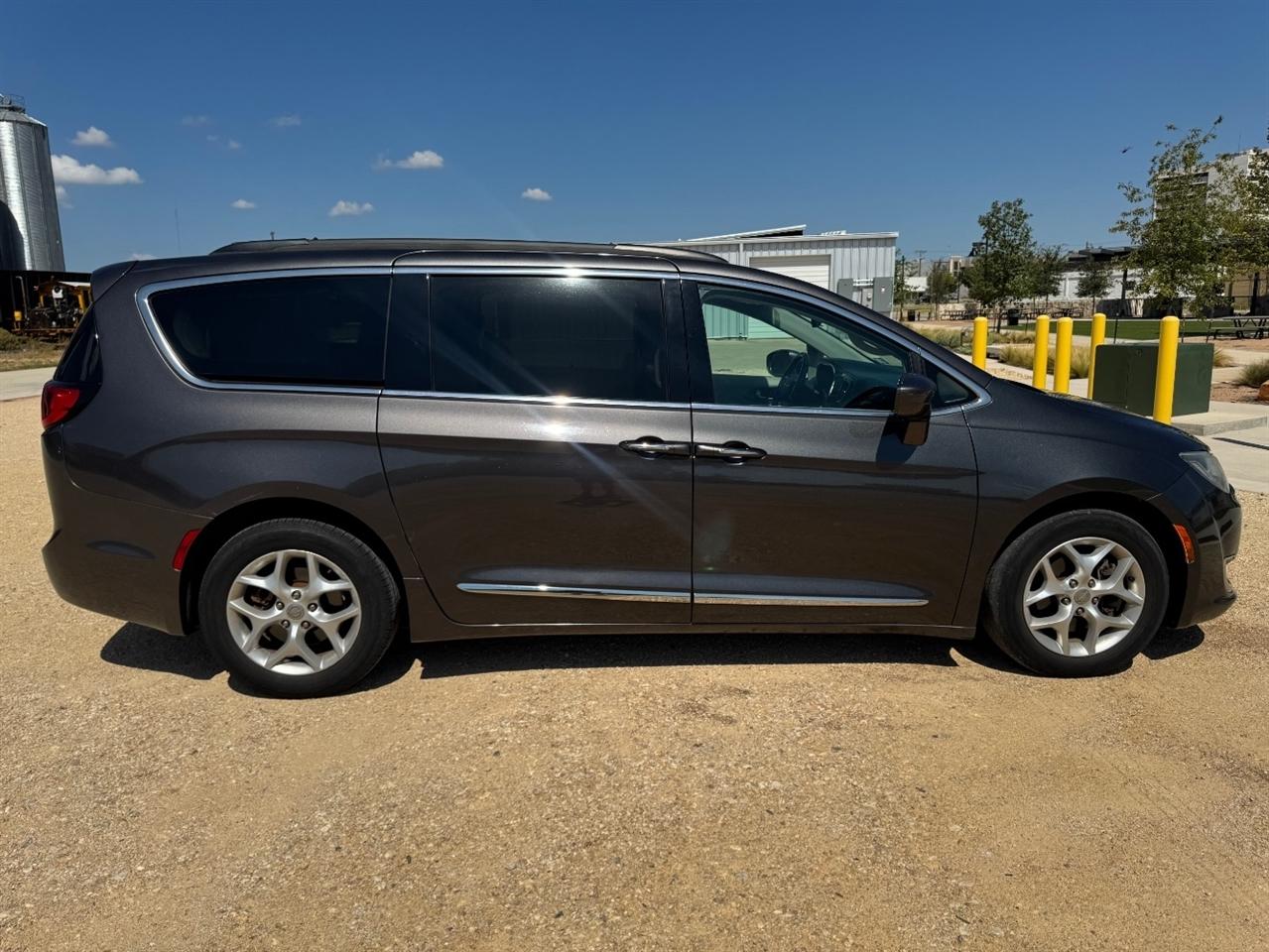 Chrysler Pacifica Touring-L 2017