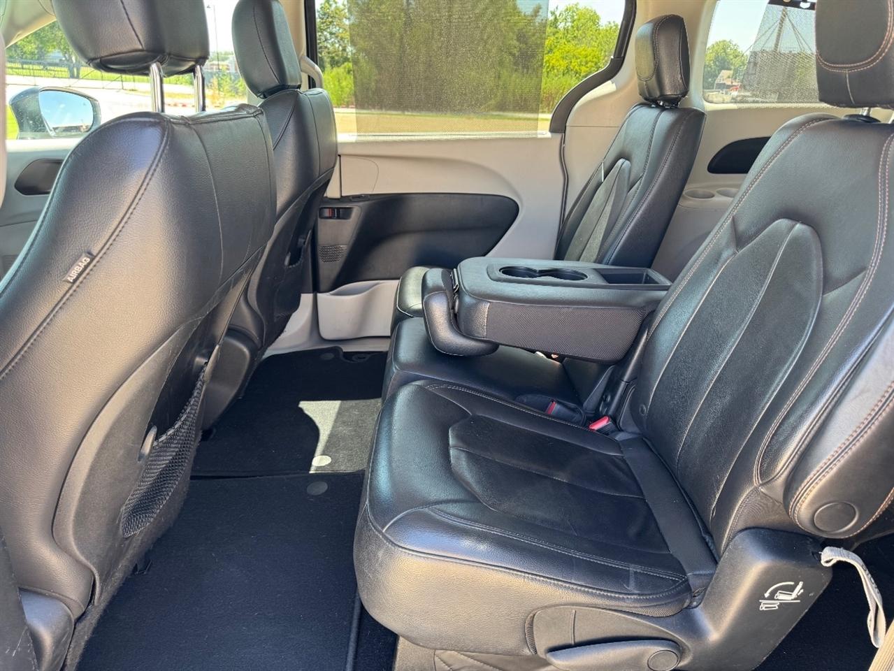 Chrysler Pacifica Touring-L 2017