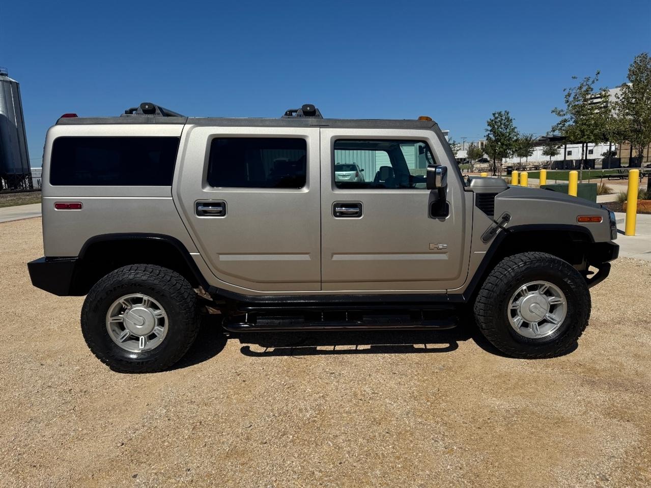 HUMMER H2 Sport Utility 2003
