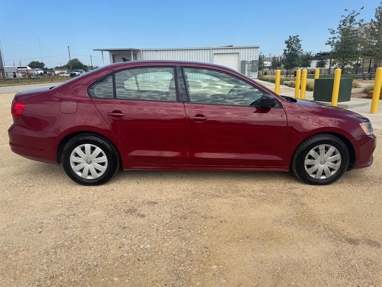 Volkswagen Jetta 1.4T S 6A 2016