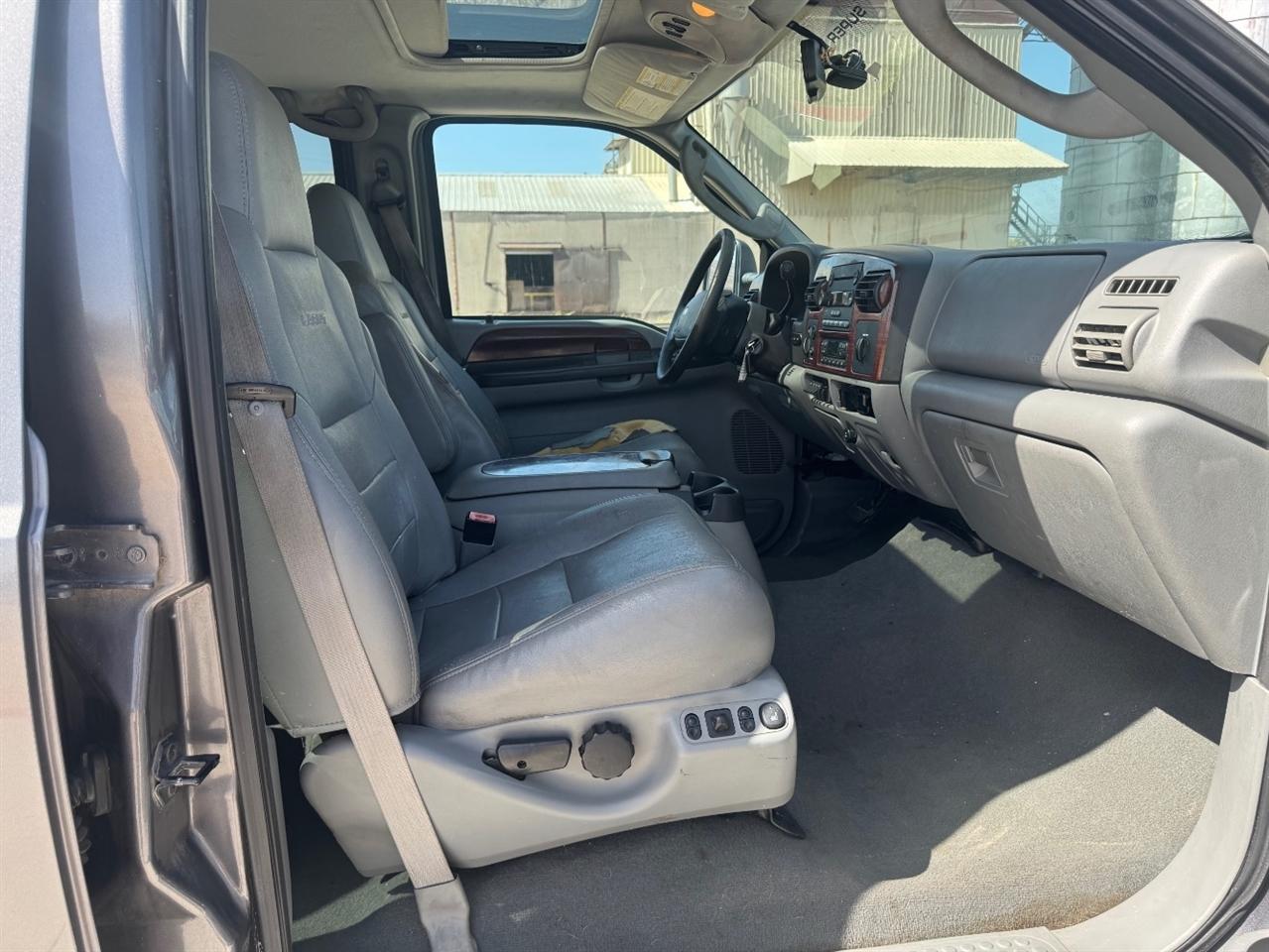 Ford F-250 SD XLT Crew Cab 4WD 2007