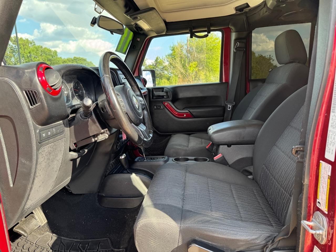 Jeep Wrangler Unlimited Rubicon 4WD 2011