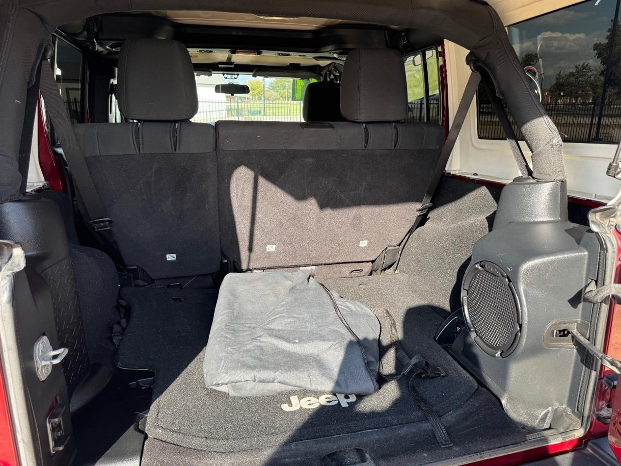 Jeep Wrangler Unlimited Rubicon 4WD 2011