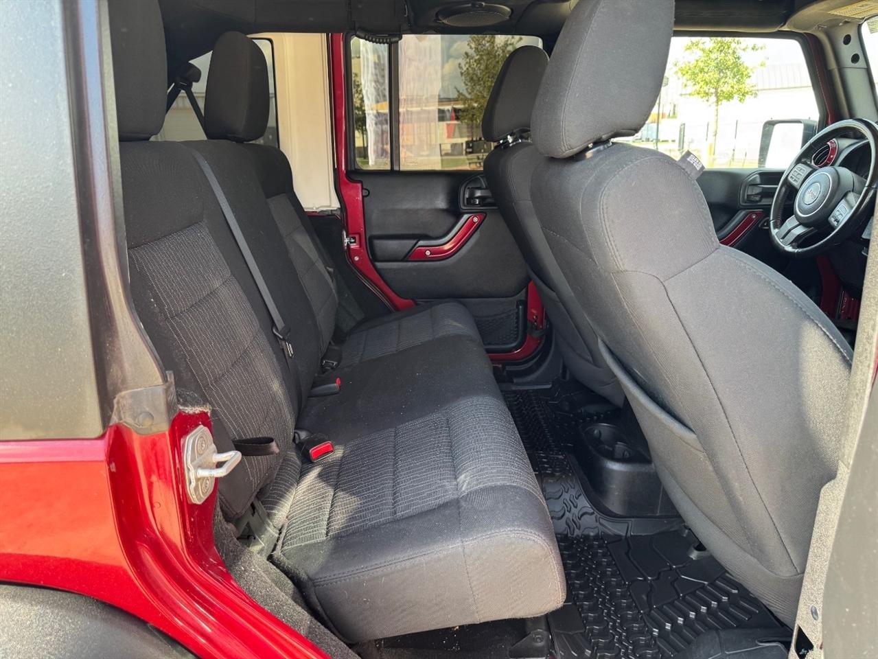 Jeep Wrangler Unlimited Rubicon 4WD 2011