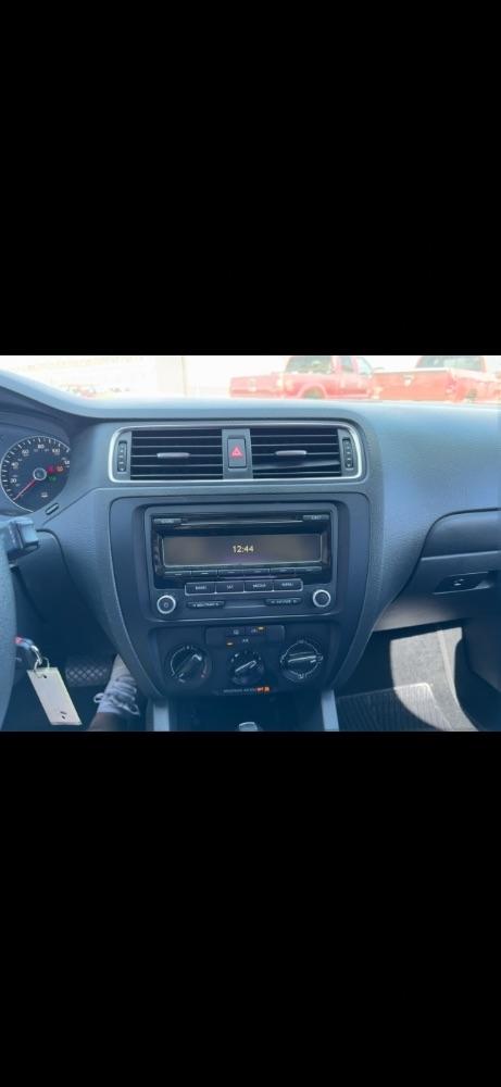 Volkswagen Jetta SE 2014