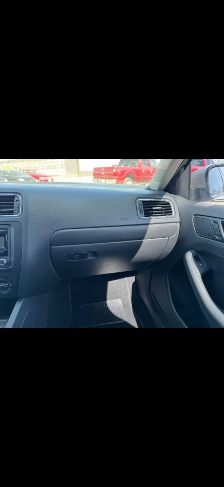 Volkswagen Jetta SE 2014