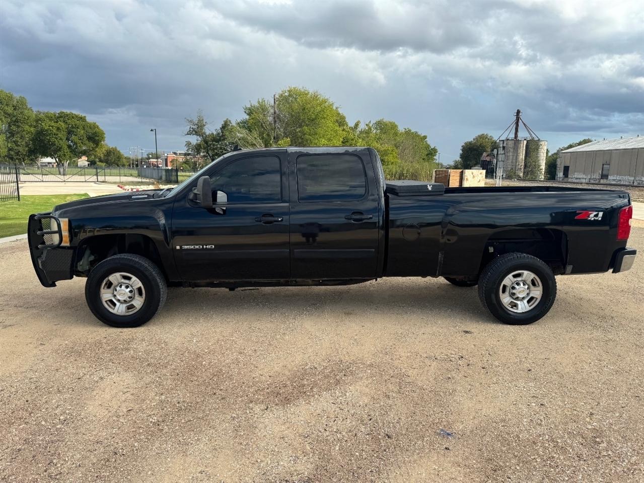 Chevrolet Silverado 3500HD LTZ Crew Cab 4WD 2008