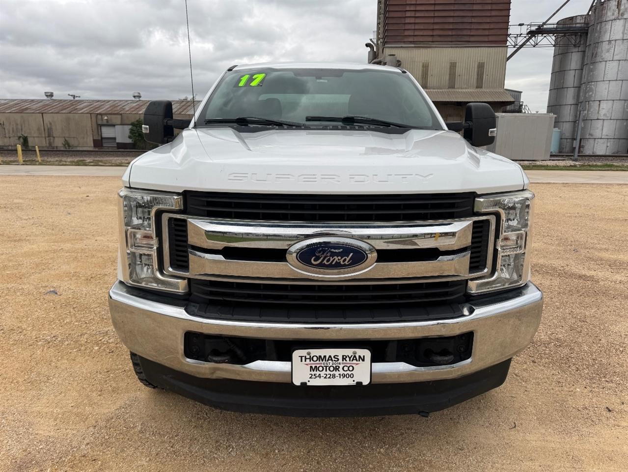Ford F-250 SD XL Crew Cab 4WD 2017