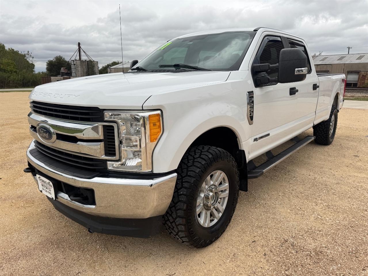 Ford F-250 SD XL Crew Cab 4WD 2017