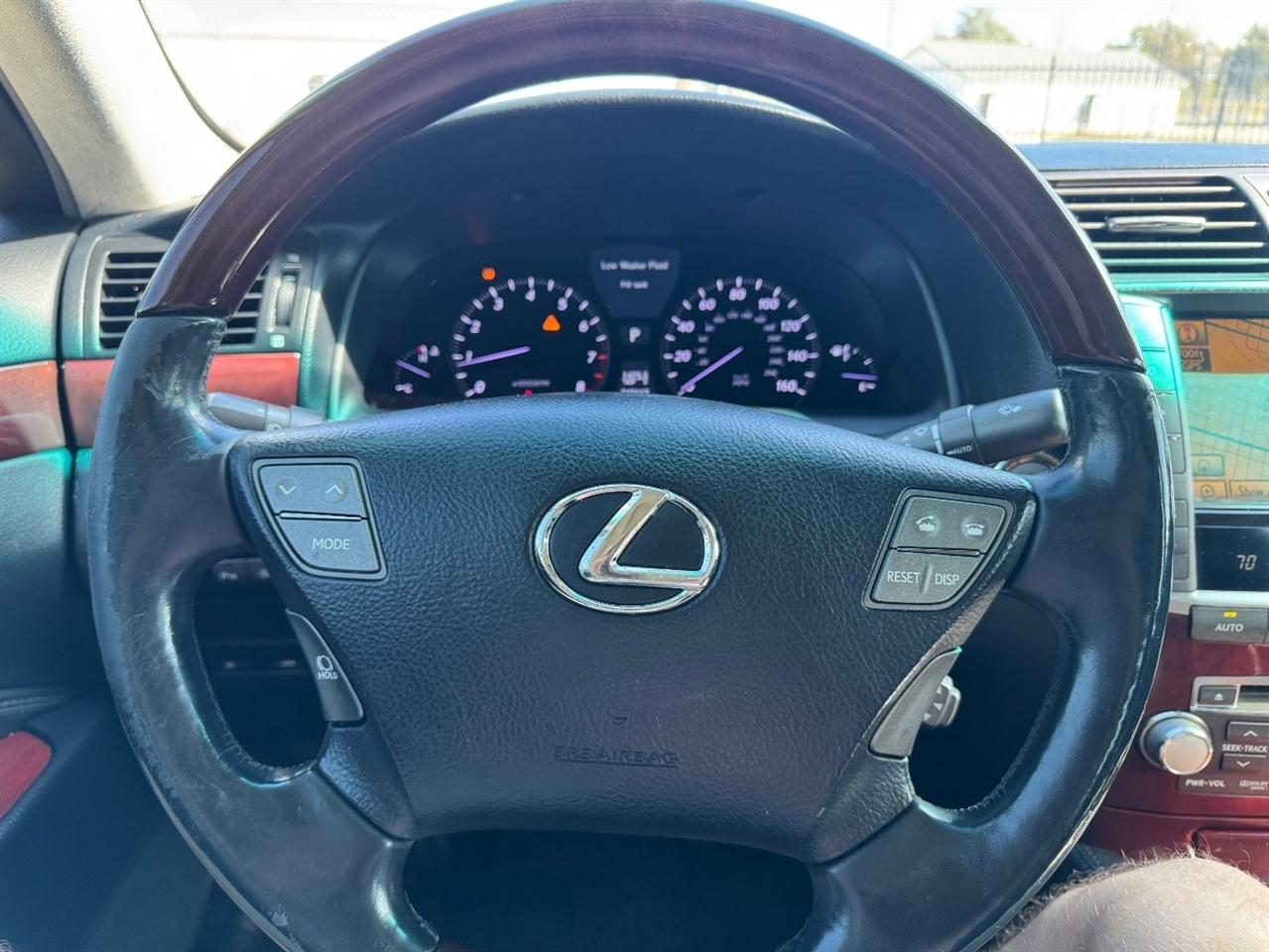 Lexus LS 460 L Luxury Sedan 2011