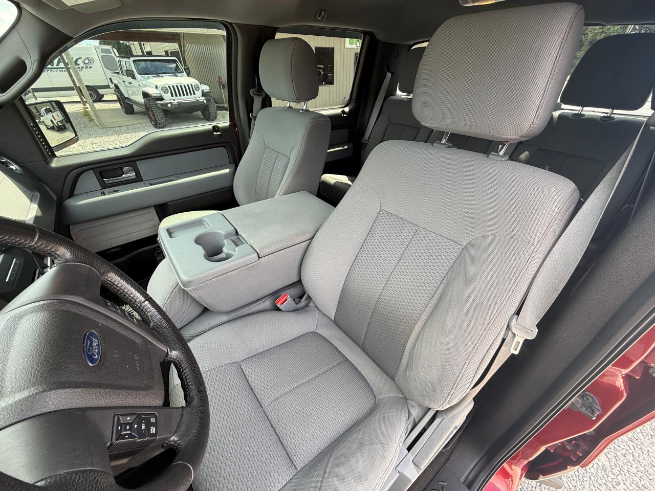 Ford F-150 XLT SuperCrew 4WD 2013
