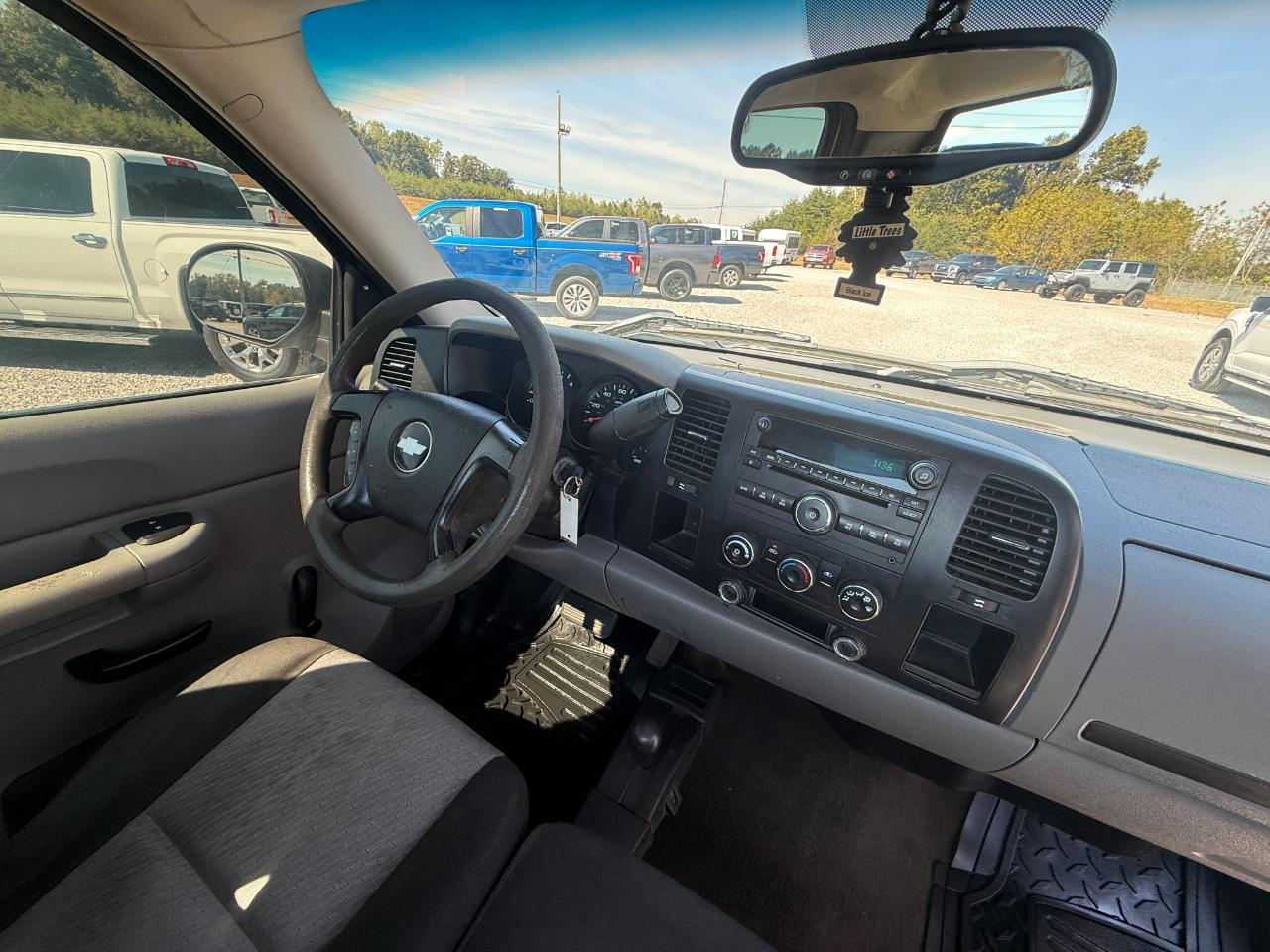 Chevrolet Silverado 1500 1LT Regular Cab 4WD 2008