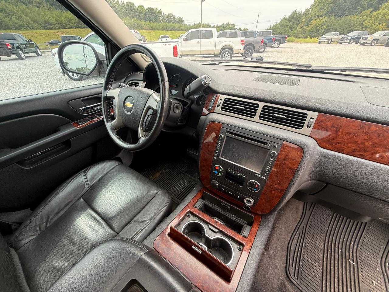 Chevrolet Tahoe LTZ 4WD 2012