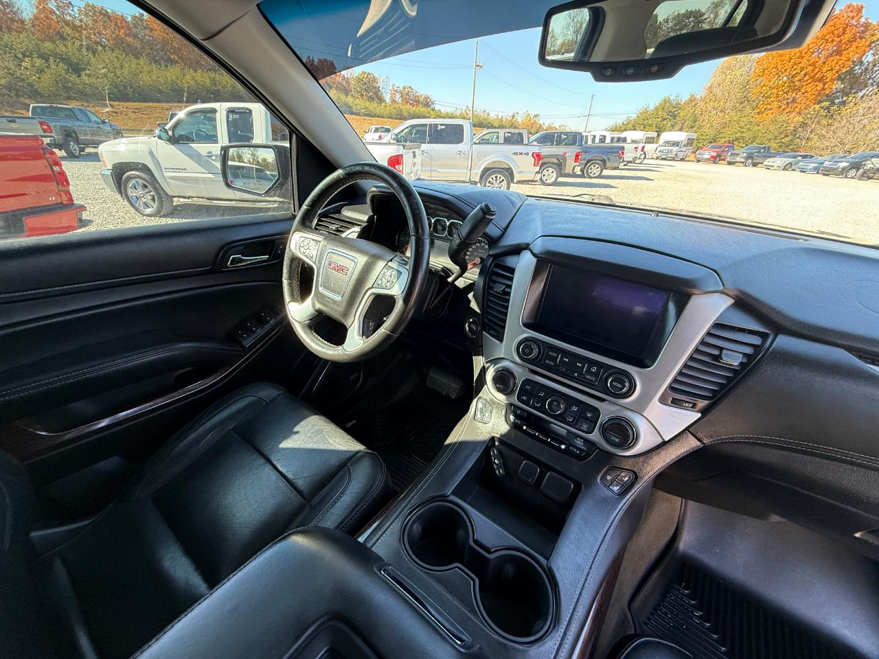 GMC Yukon SLT 4WD 2015