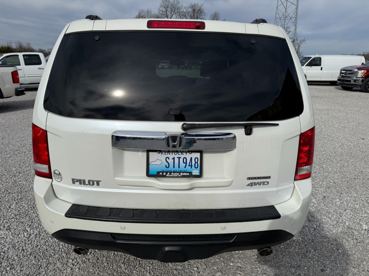 Honda Pilot Touring 4WD with DVD 2014