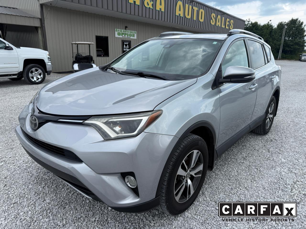 Toyota RAV4 XLE FWD 2017