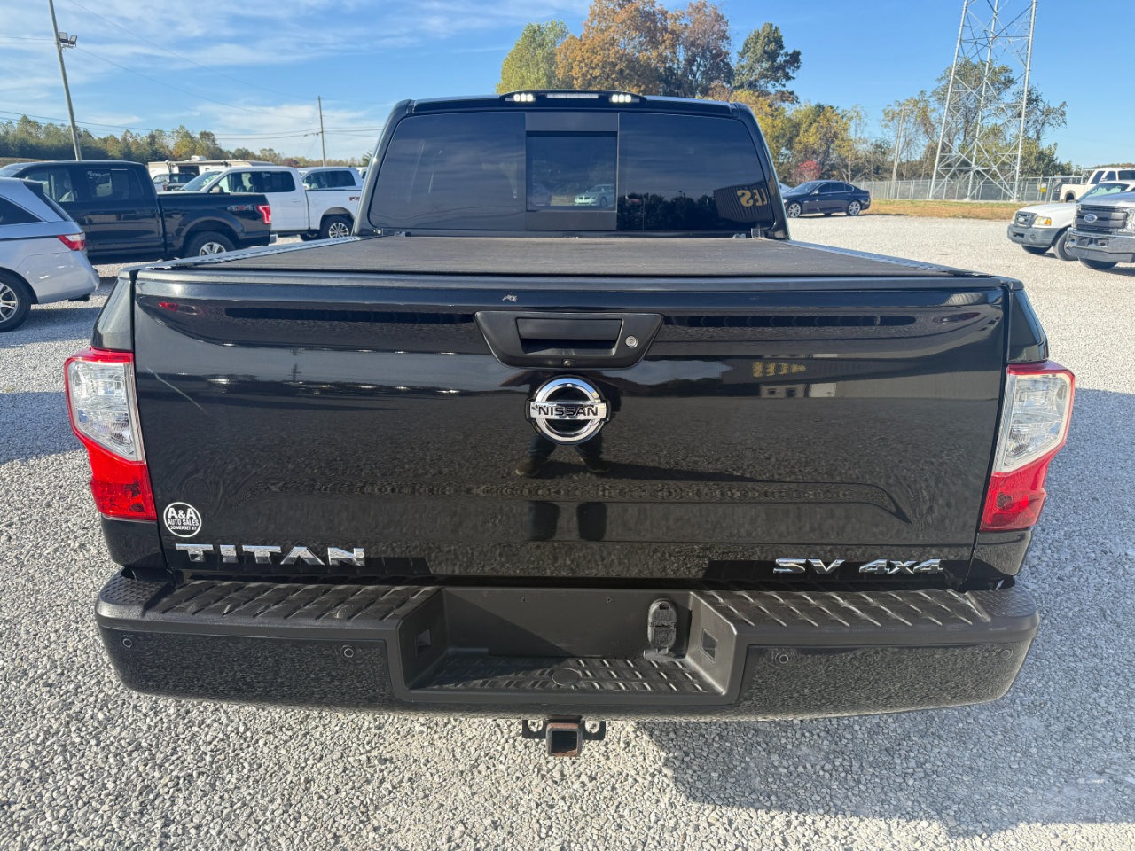 Nissan Titan SV Crew Cab 4WD 2019