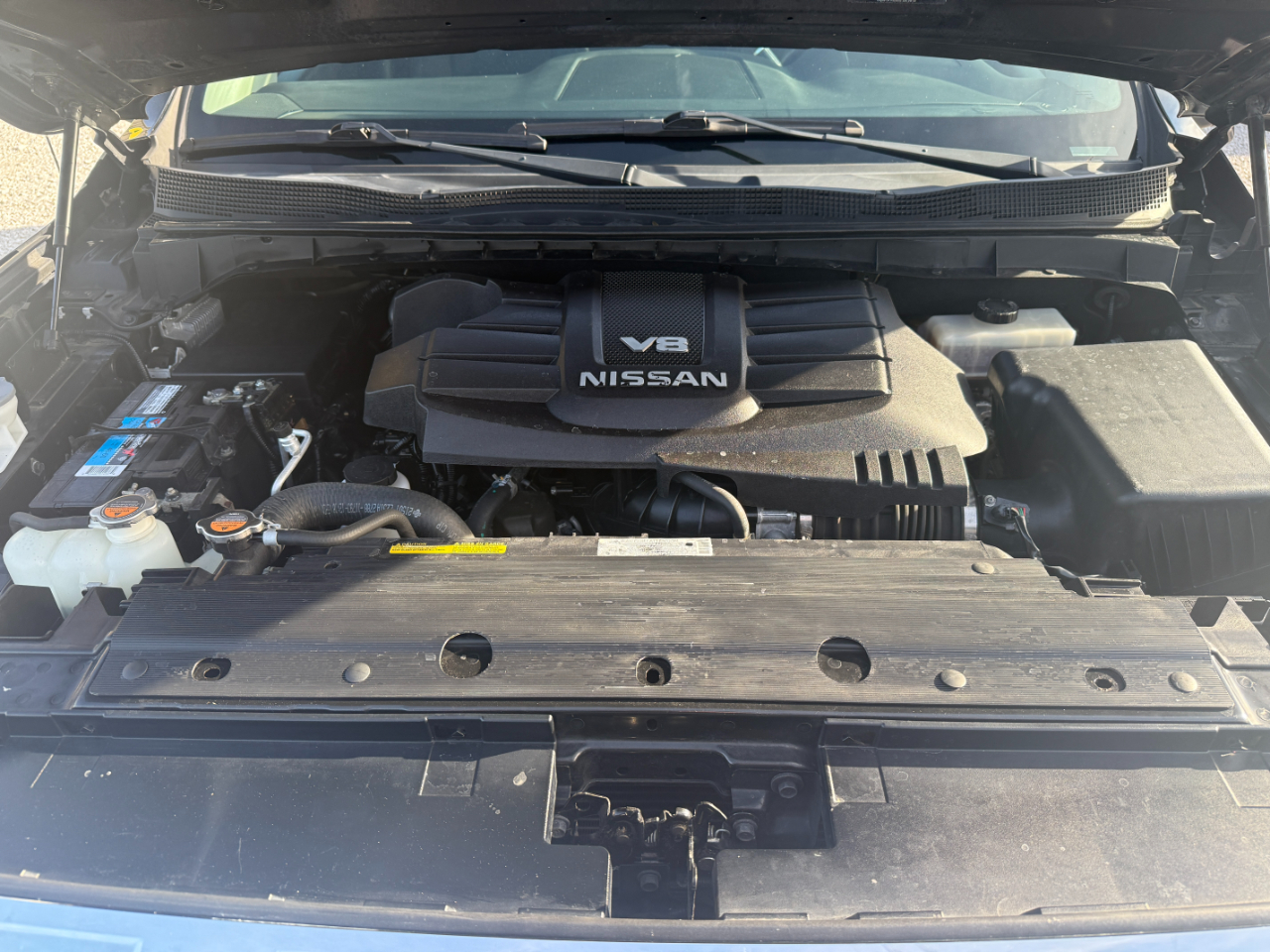 Nissan Titan SV Crew Cab 4WD 2019