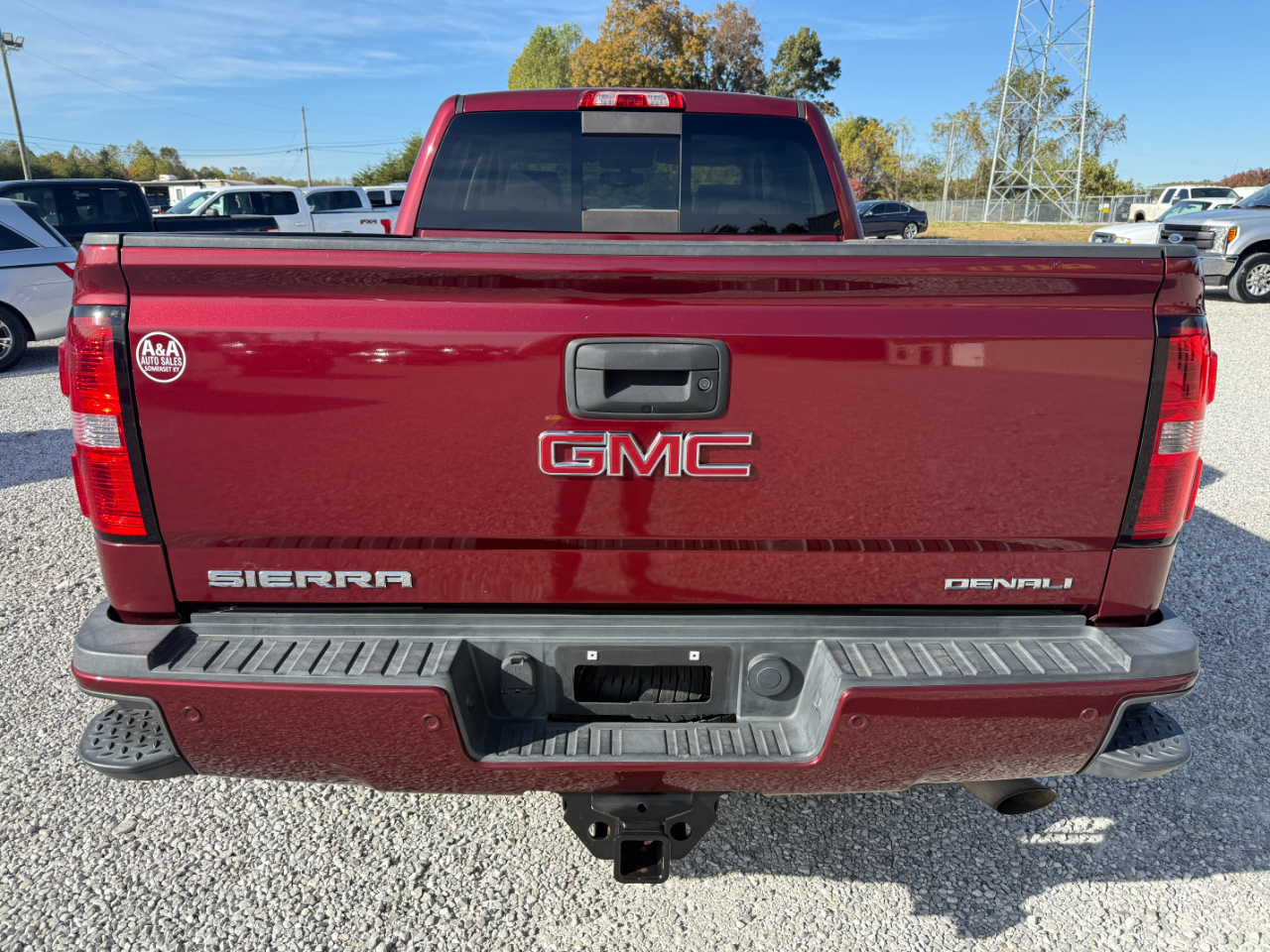 GMC Sierra 2500HD Denali Crew Cab 4WD 2015