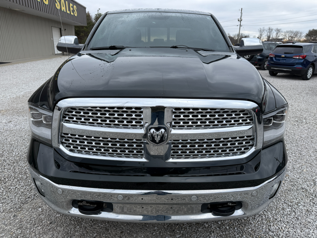 RAM 1500 Laramie Crew Cab SWB 4WD 2015