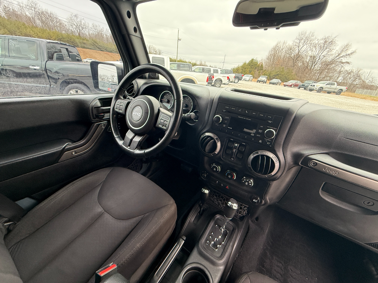 Jeep Wrangler Unlimited Sport 4WD 2014